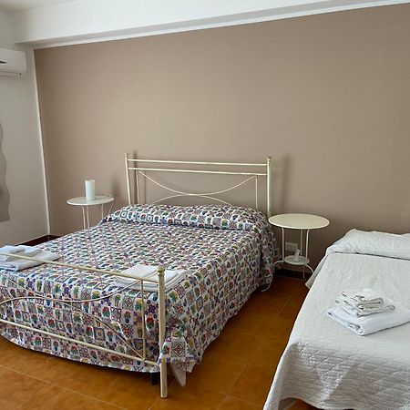 Dragonfly Rooms New Трапани Екстериор снимка